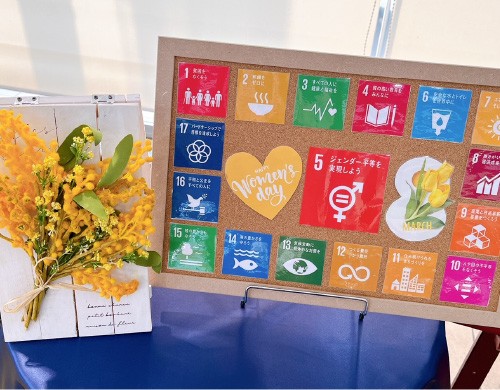 大阪トヨペット店舗での取り組みの様子